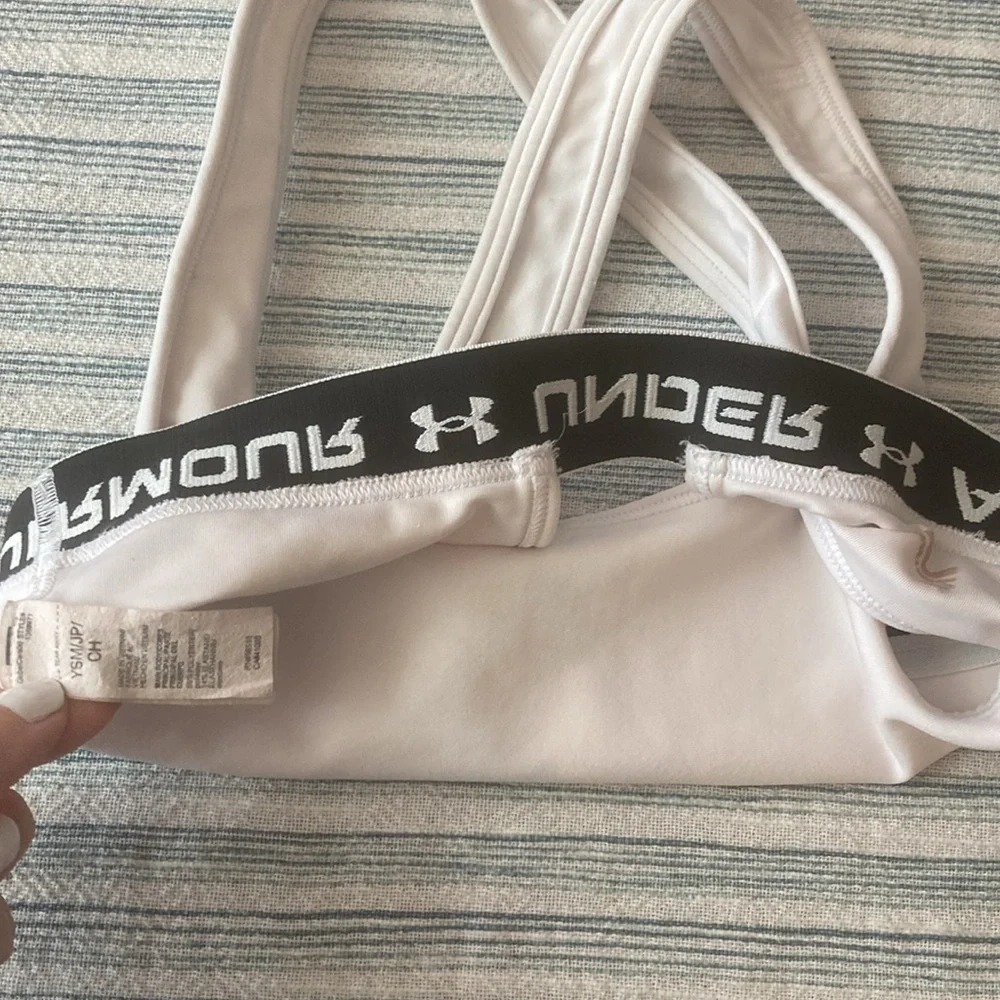 Under Armour youth, small white and black sports bra
